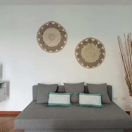 La Casa Amarilla * El Paso