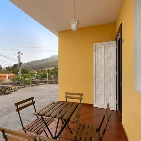 Semesterbostad La Casa Amarilla *