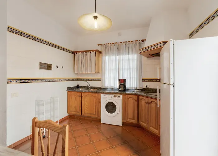La Casa Amarilla Holiday home *