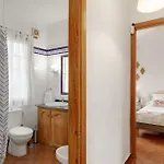 La Casa Amarilla
